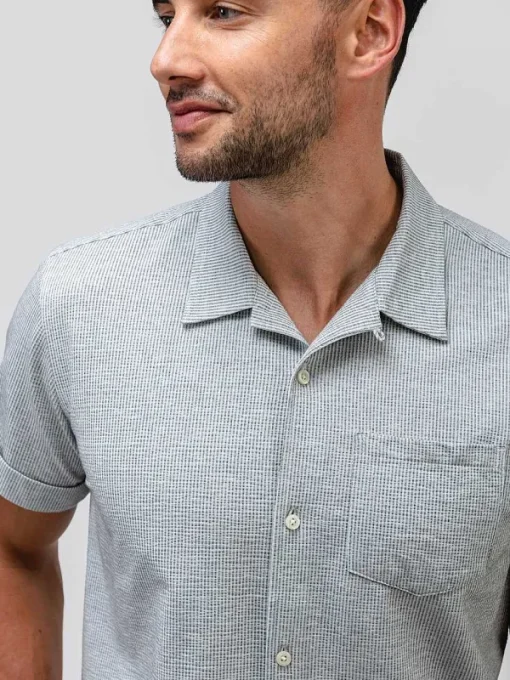 Store Grey Tonal Stripe Men'S Hybrid Seersucker Short Sleeve Shirt Men'S Shirts